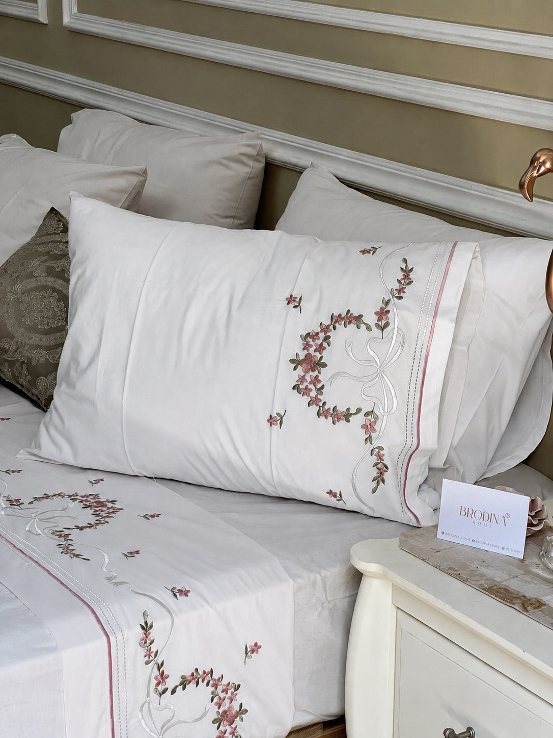 PARURE "ROSÉE" EN 6 PIÈCES - DRAP PLAT