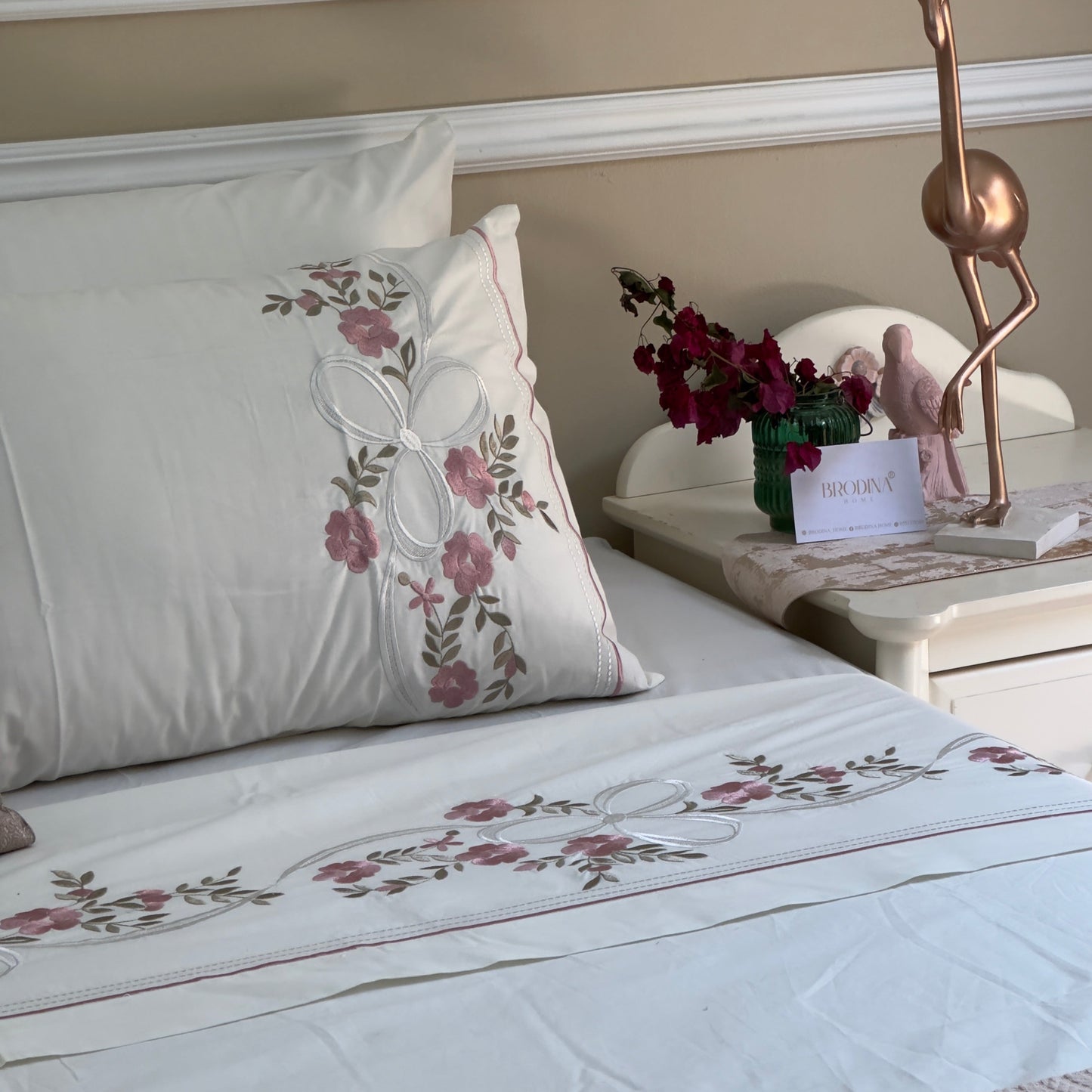 PARURE "MAGNOLIA" EN 6 PIÈCES - DRAP PLAT